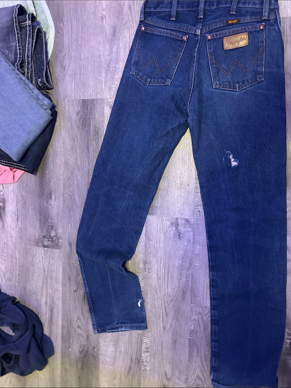 Wrangler Indigo Blue Straight Leg Jeans